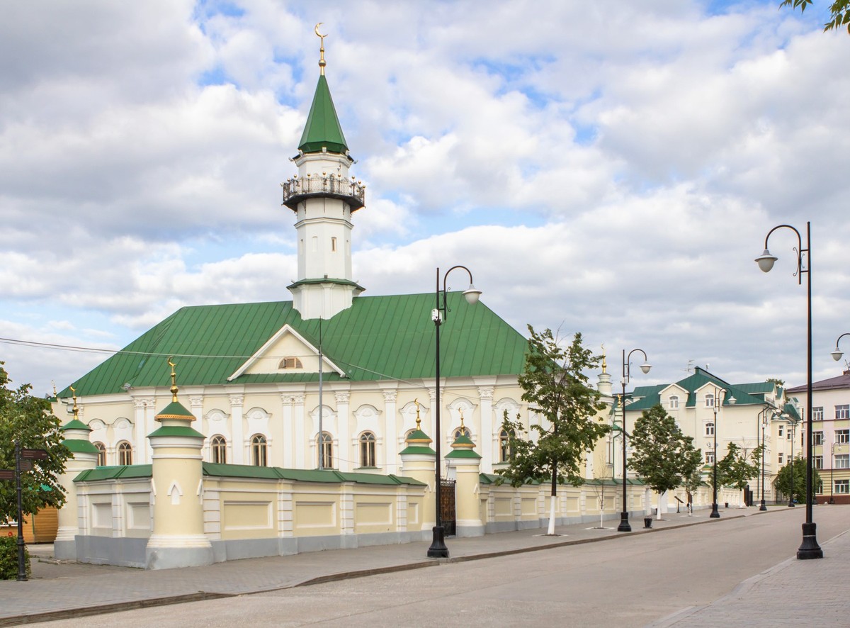 Казань: на автобусе по городу и пешком по кремлю — фото 9