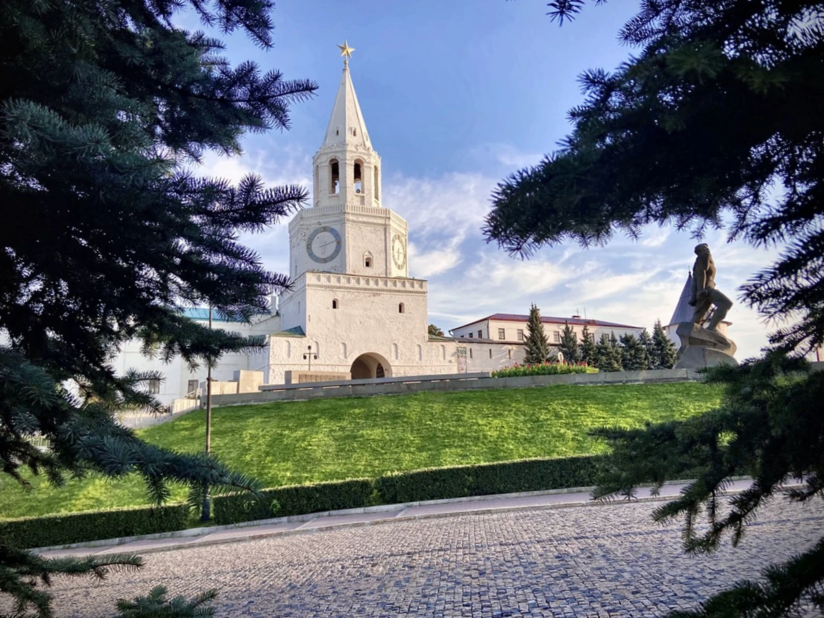 Групповая экскурсия по Казанскому кремлю (всё включено) — фото 2