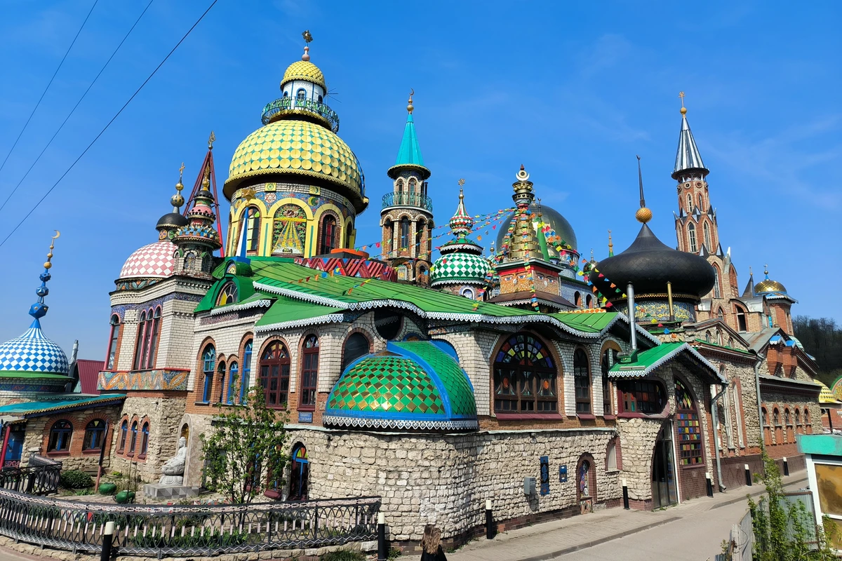 4 в 1: Иннополис, Голубые озёра, Раифский монастырь и Храм всех религий — фото 4