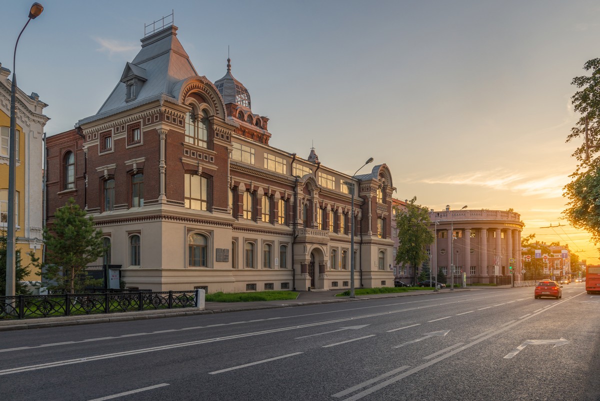 Кремлёвская, или Невский проспект в миниатюре — фото 6